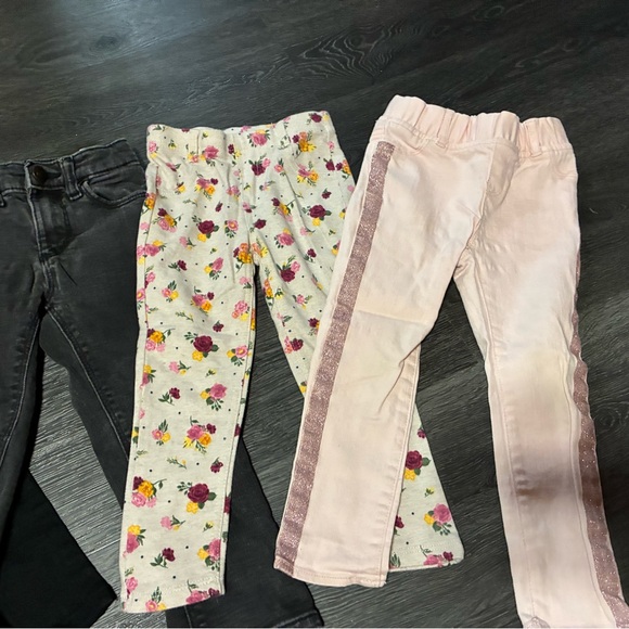 2t-3t Toddler Kids Girl Set of 13 pieces lot jeans, tops, pajamas, jacket - Picture 15 of 15